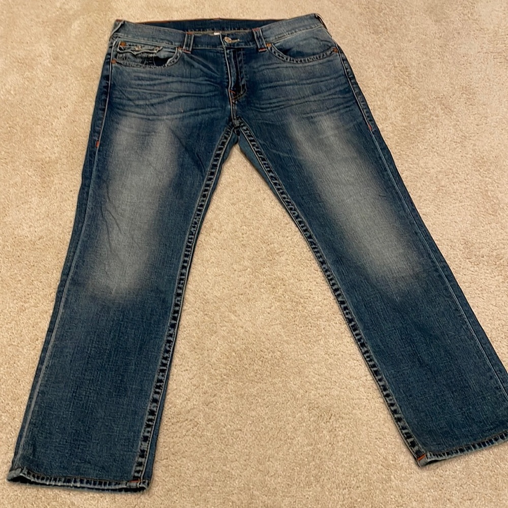 Like new, True Religion slim flap old, 36 waist, men’s jeans, blue color